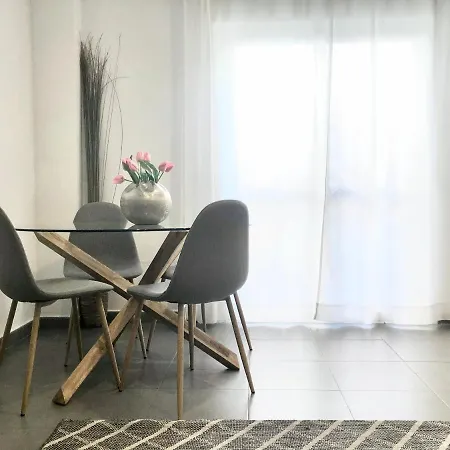 Varela B Apartment *